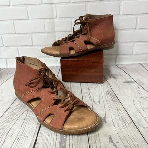 Born Nea Gladiator Sandals Lace Up Tie Leather Brown Women  Sz 7 / 38